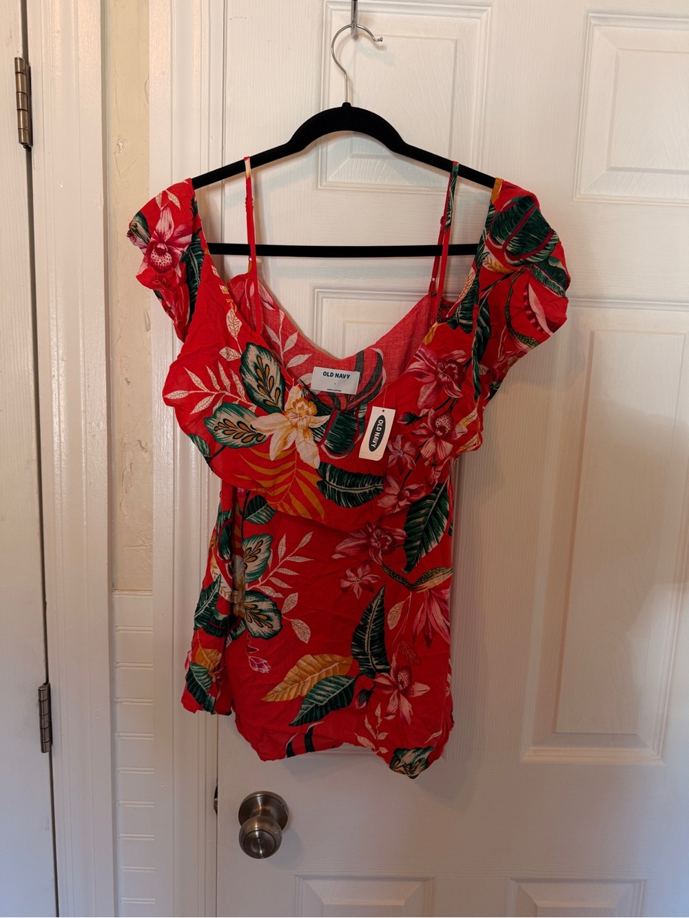Old Navy Red Tropical Floral Ruffle Cold-Shoulder Camisole